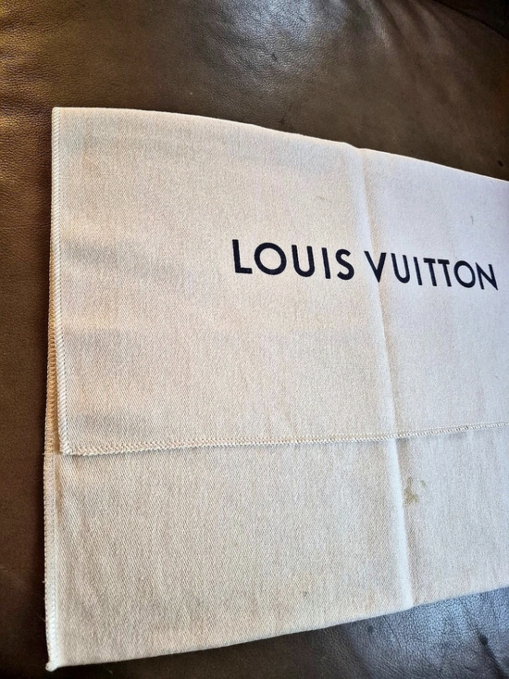 Louis Vuitton Travel Bag Dust Cover